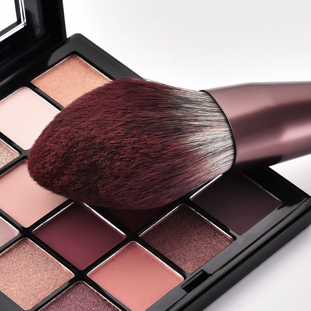 Date Night - Set de 12 pinceaux de maquillage compacts + pochette offerte